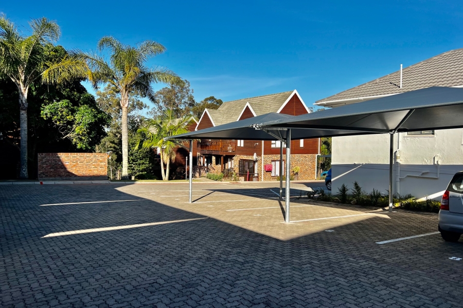 2 Bedroom Property for Sale in Heatherlands Western Cape